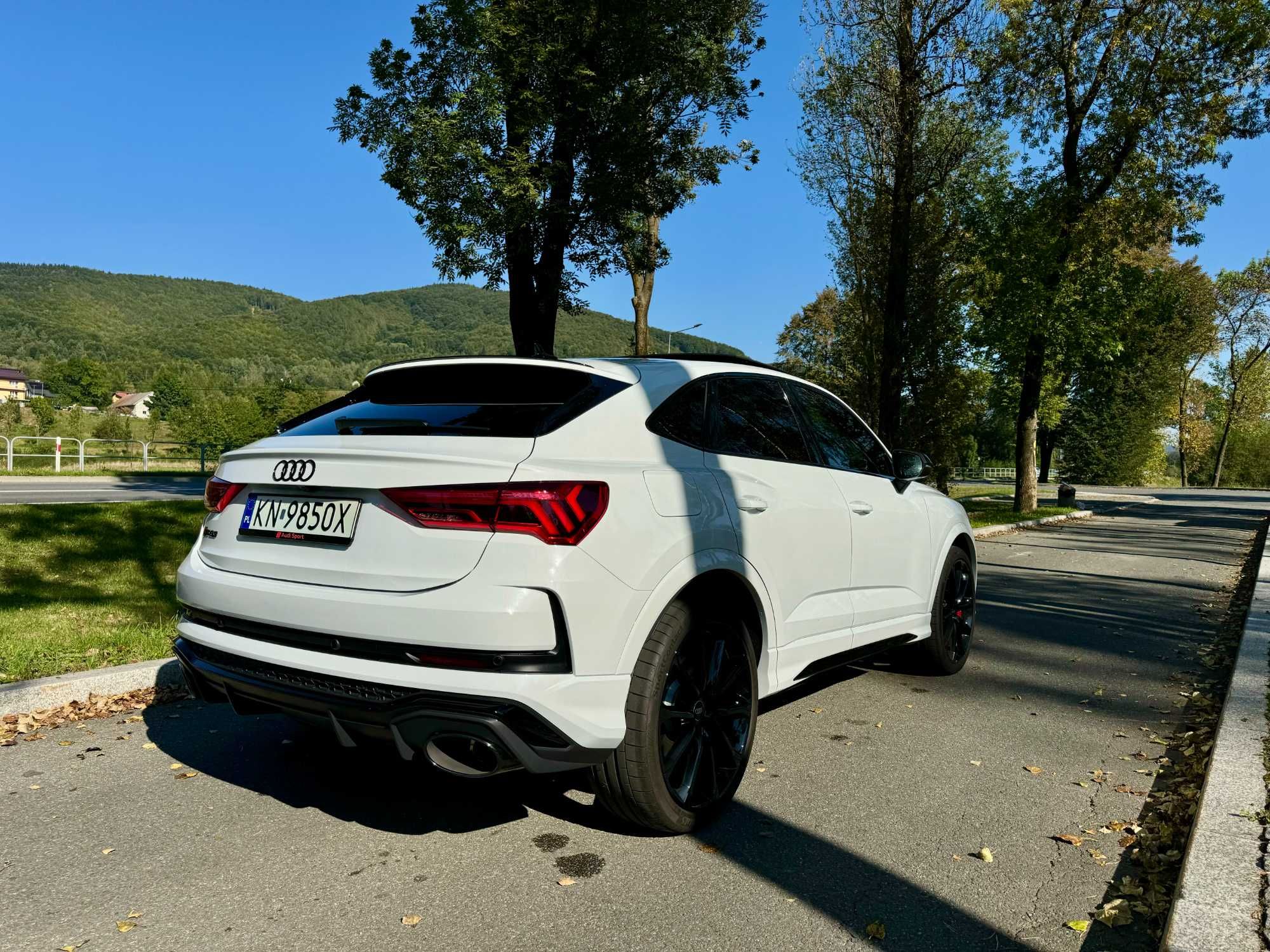 Samochód do ślubu Audi RSQ3