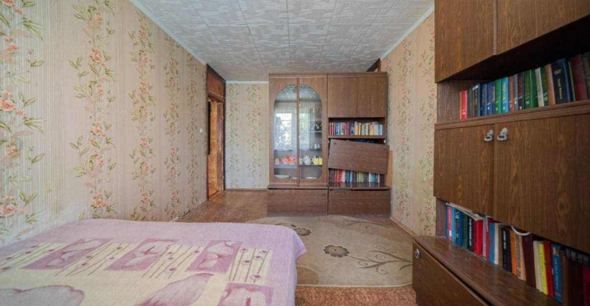 Продам 2к. Драгоманова 42 Дарницький р-н