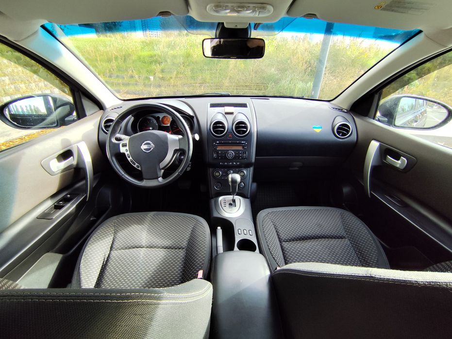 Продам nissan qashqai 2007