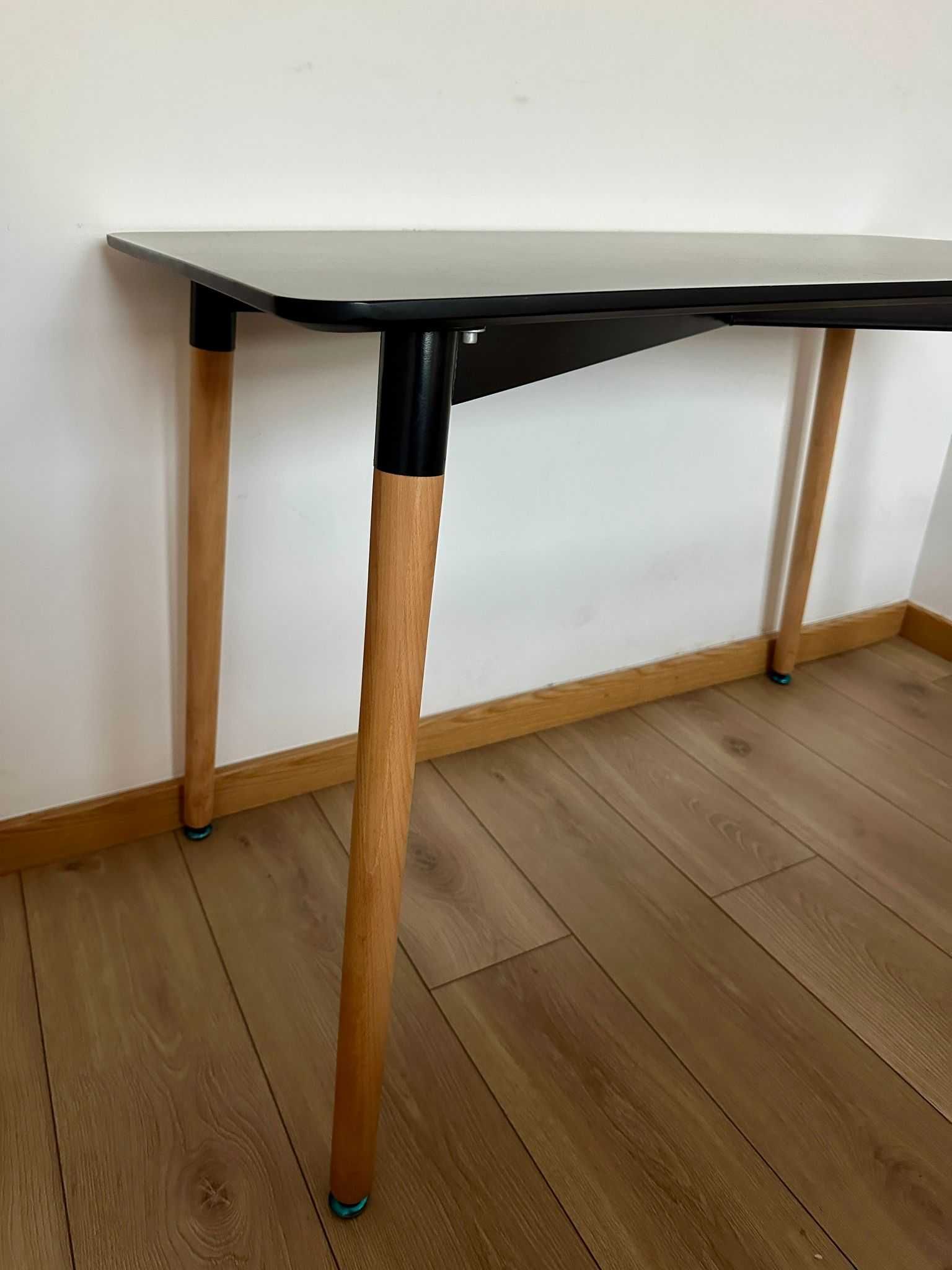 Mesa de Jantar 4 lugares 110x60cm