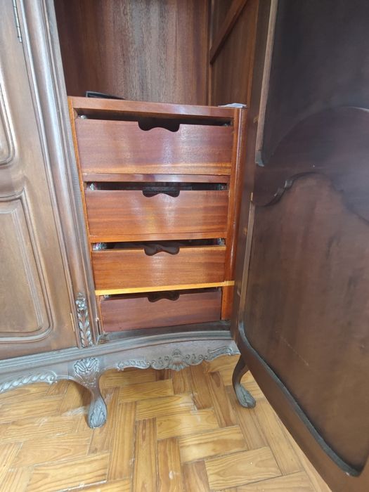 Guarda Fatos/Roupas Luiz XV