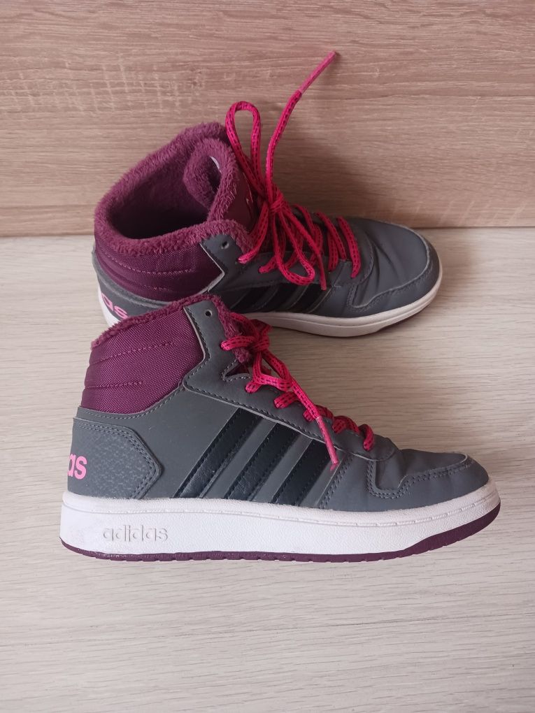 Jesienne sneakersy Adidas Hoops Mid 2.0 rozm. 33