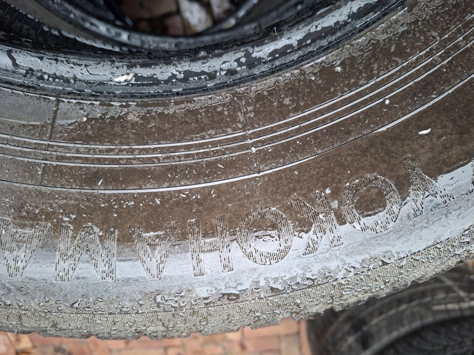 Kpl 265x65x17 yokohama.