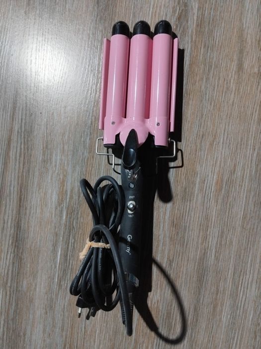 Продам плойку трехволновую