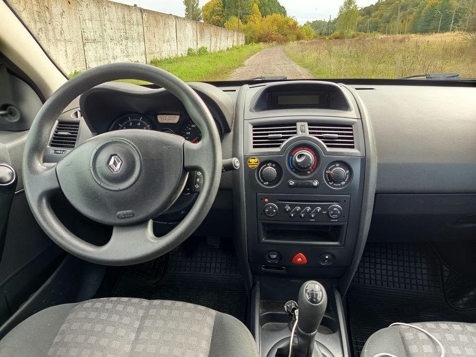 Продам Рено Меган 2