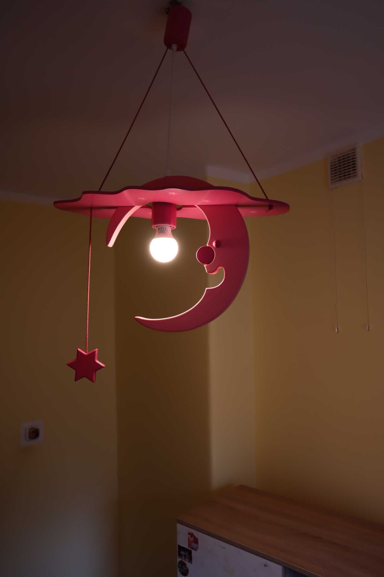 lampa wisząca do pokoju dziewczynki