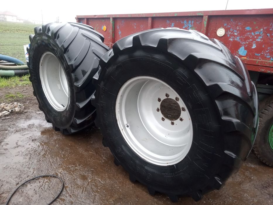 Kola do przyczepy rolniczej 825/20