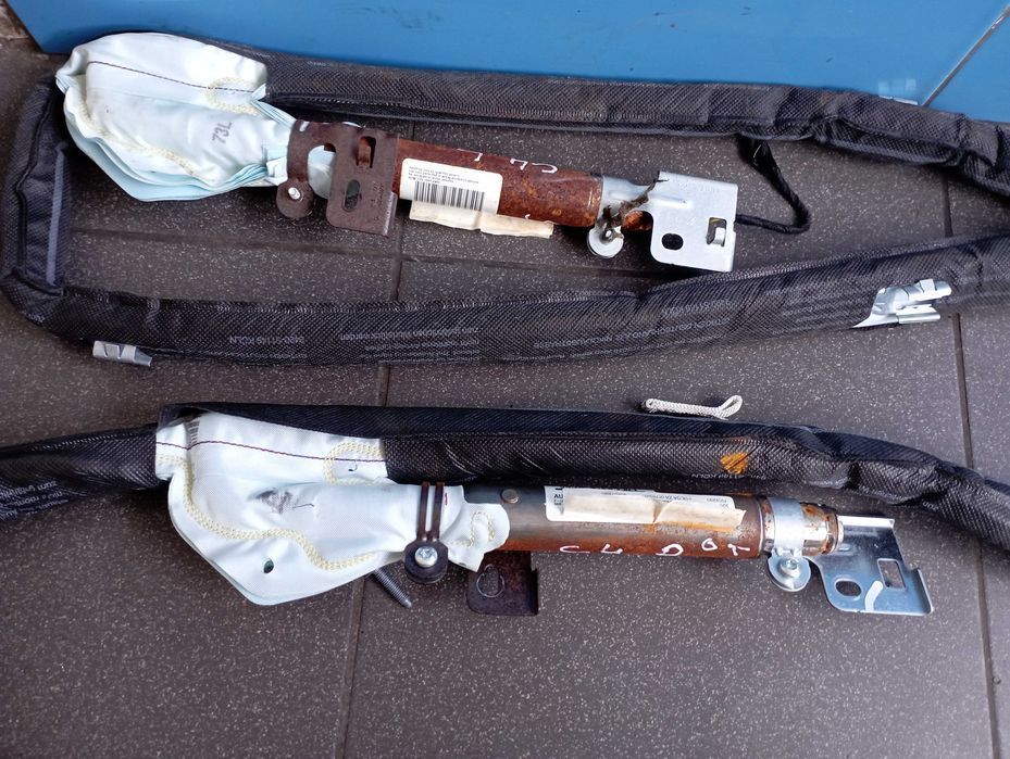 Kurtyna powietrzna lewa prawa Citroen C4
