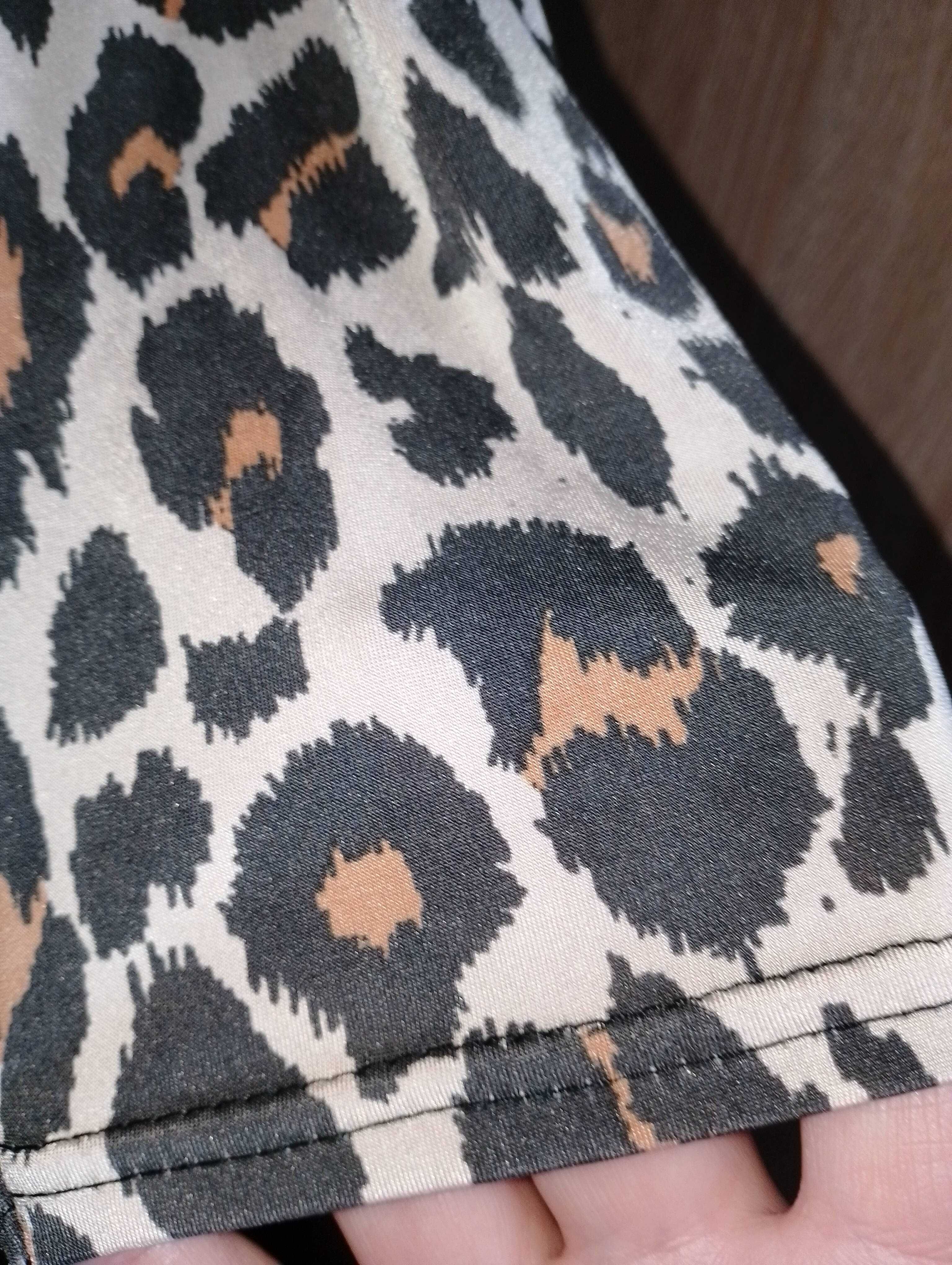 Body damskie plus size długi rękaw panterka r. 48 Boohoo