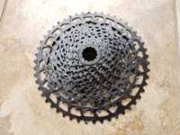 NOWA kaseta SRAM PG-1230, system HG, 11-50T, 12 speed