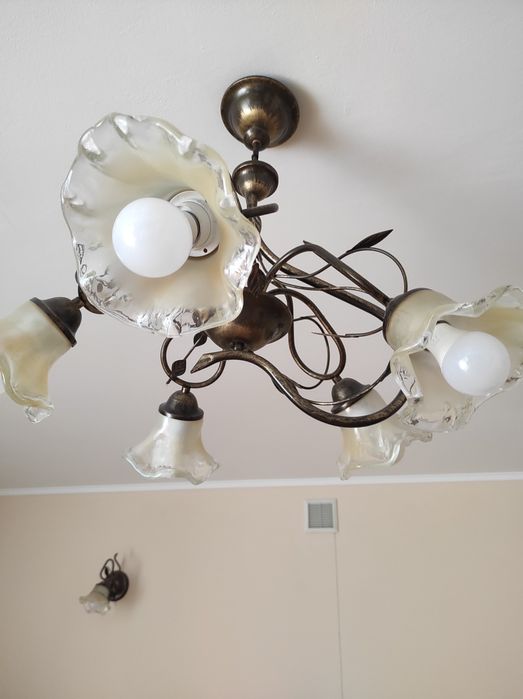 żyrandol + kinkiet , dwa komplety.