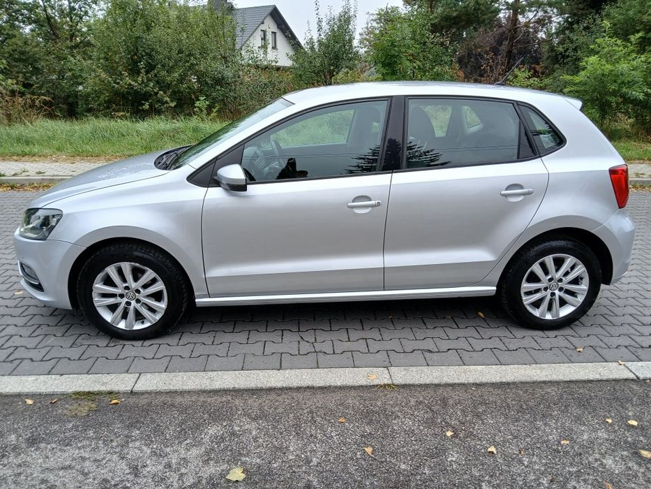 Volkswagen Polo 1.2 TSI 2015 rok 4 cylindry