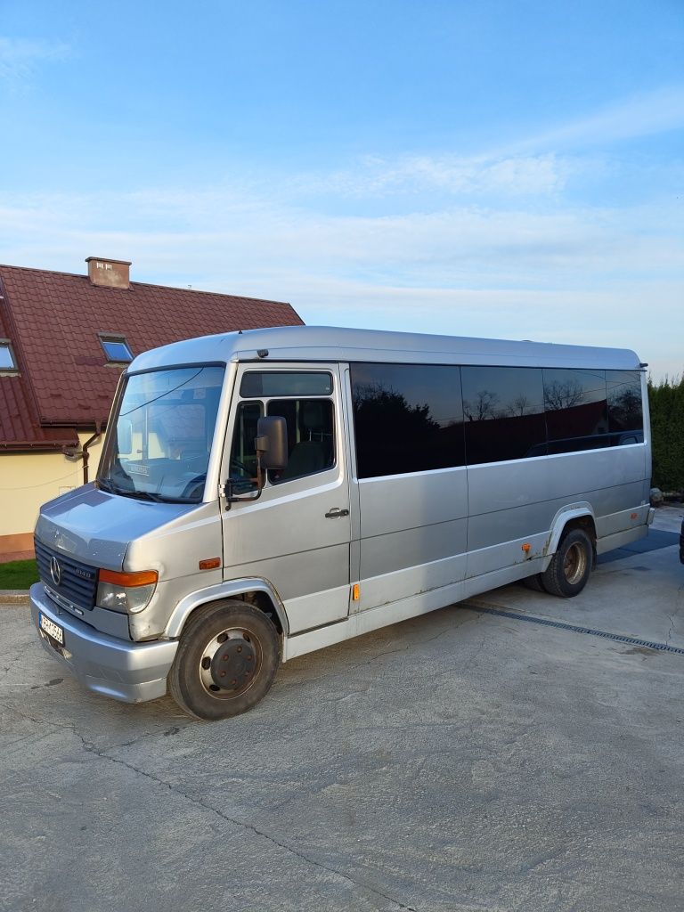 Sprzedam Busa Mercedes Benz 814 23+17 osobowy