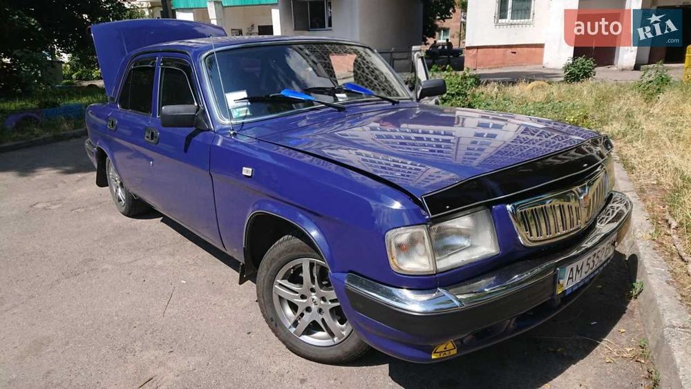 Автомобіль ГАЗ-3110 Волга