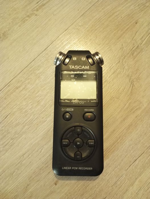 Rejestrator dźwięku Tascam DR 05