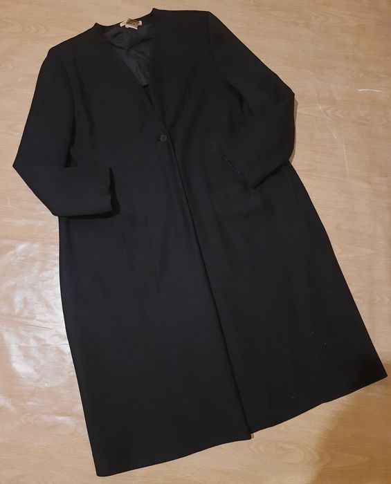 Giorgio armani женское пальто италия оригинал