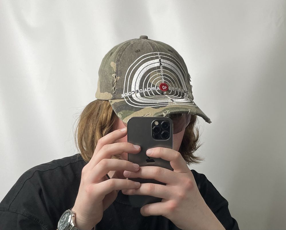 Кепка бейсболка Y2k distresed camo cap камо vetment balenc yzy racer
