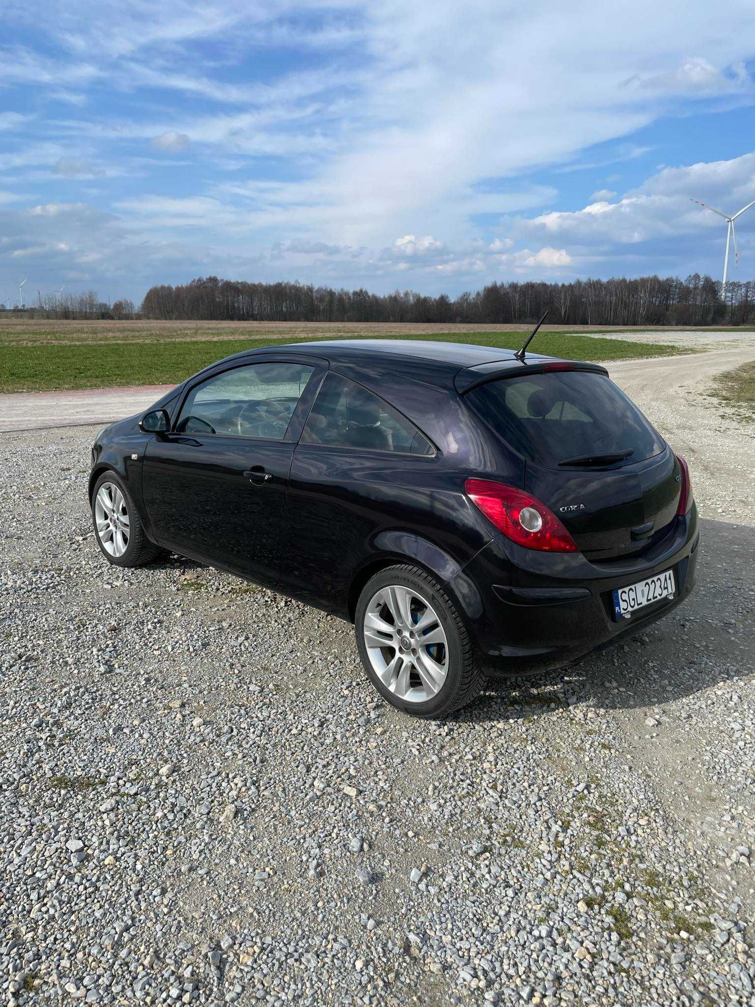 Opel Corsa D 2011r 1.4 100 km 3D