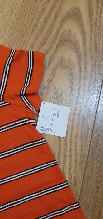 Sukienka pomarańczowa w paski dla dziewczynki Lacoste 116