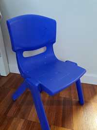 Krzesełko dla dziecka niebieskie