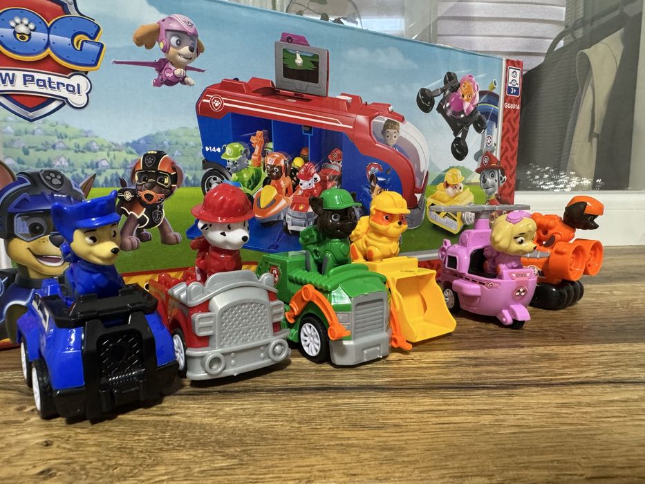 Набір Щенячий патруль: автобус + 6 героїв
