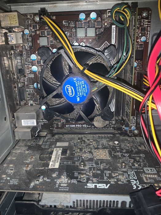 Продаю Компьютер