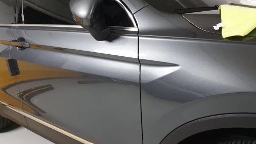 Эмблема жабры стрелки на крылья Volkswagen Tiguan MK2 4motion 2016-20
