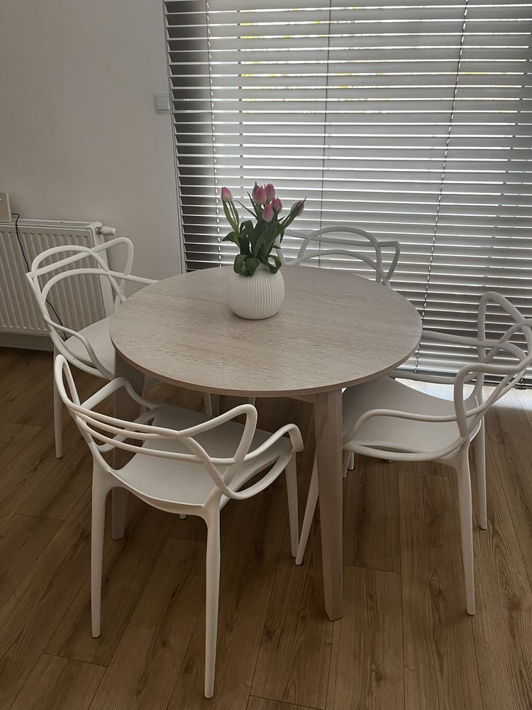 Sprzedam stoł firmy IWC Home blat 95 cm rozkladany