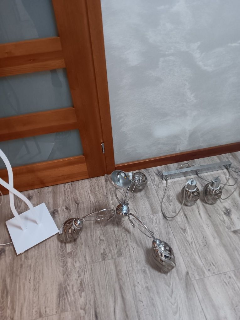 Zestaw lamp do salonu