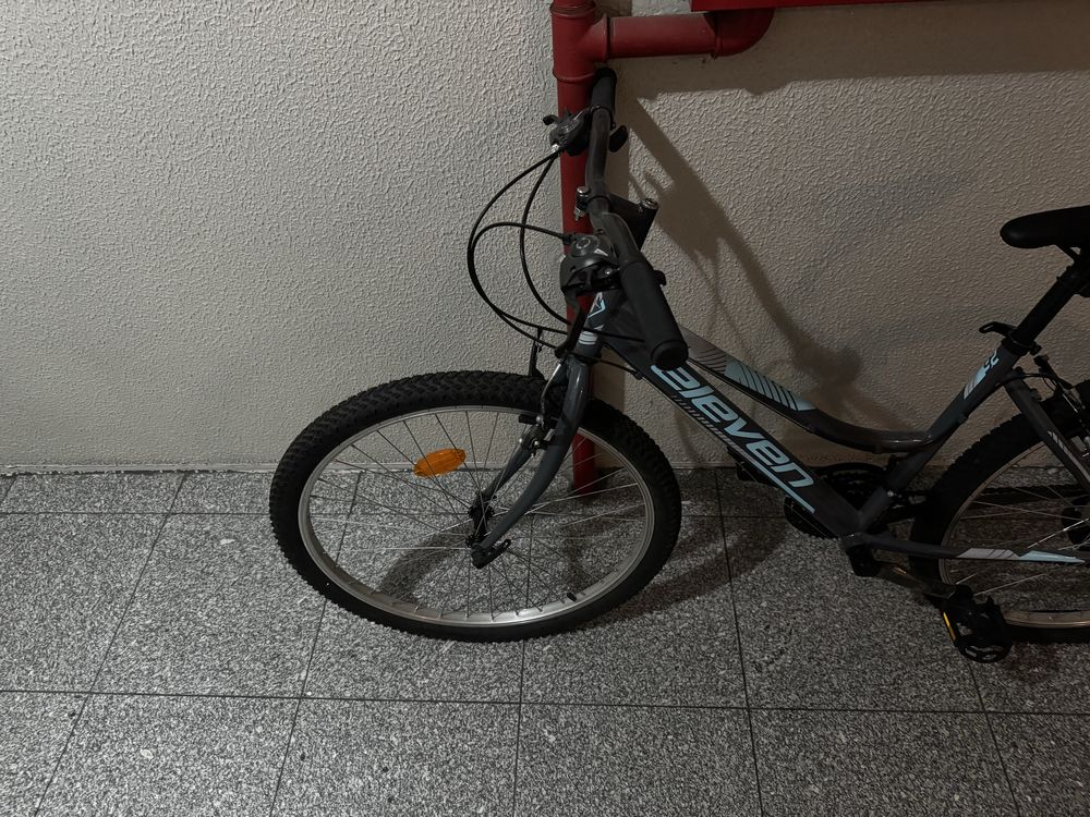 Vendo bicicleta nova