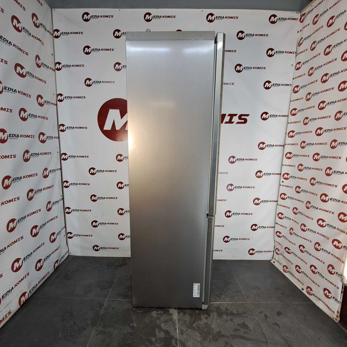 Lodówka Samsung RL55VQBRS (12m-scy gwar)Klasa A+ /324 l/200cm wys/42dB
