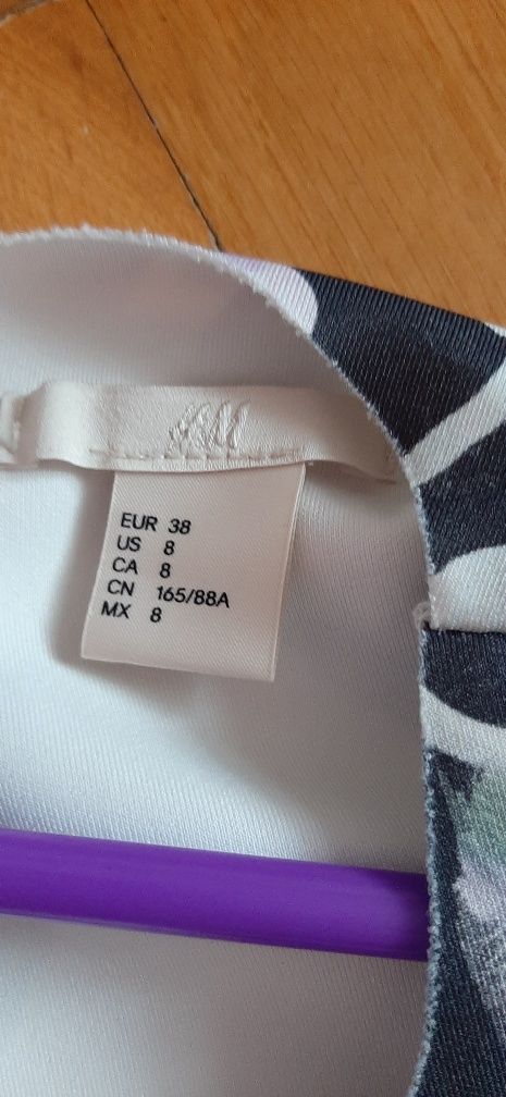 Elegancka bluzka/top z baskinką H&M, rozmiar 38