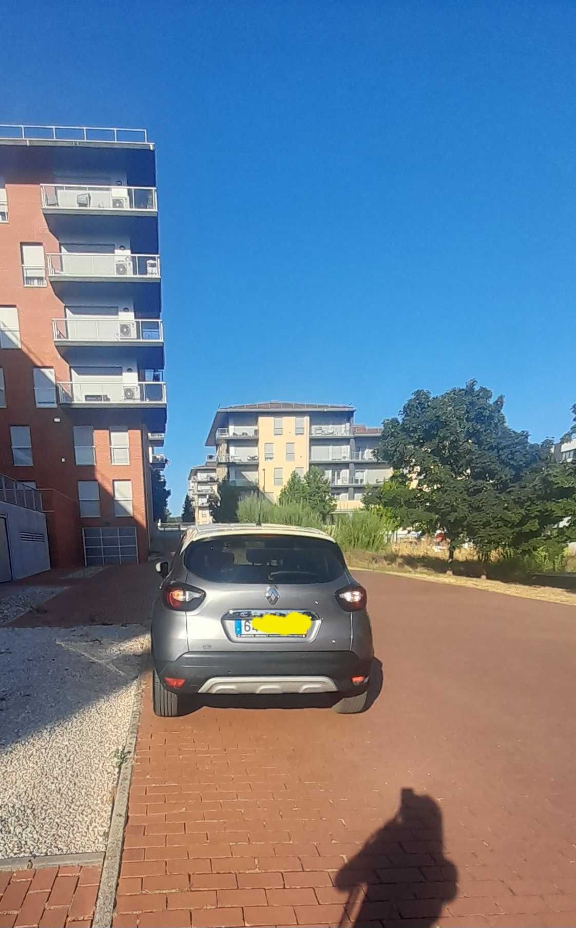 Renault captur como novo
