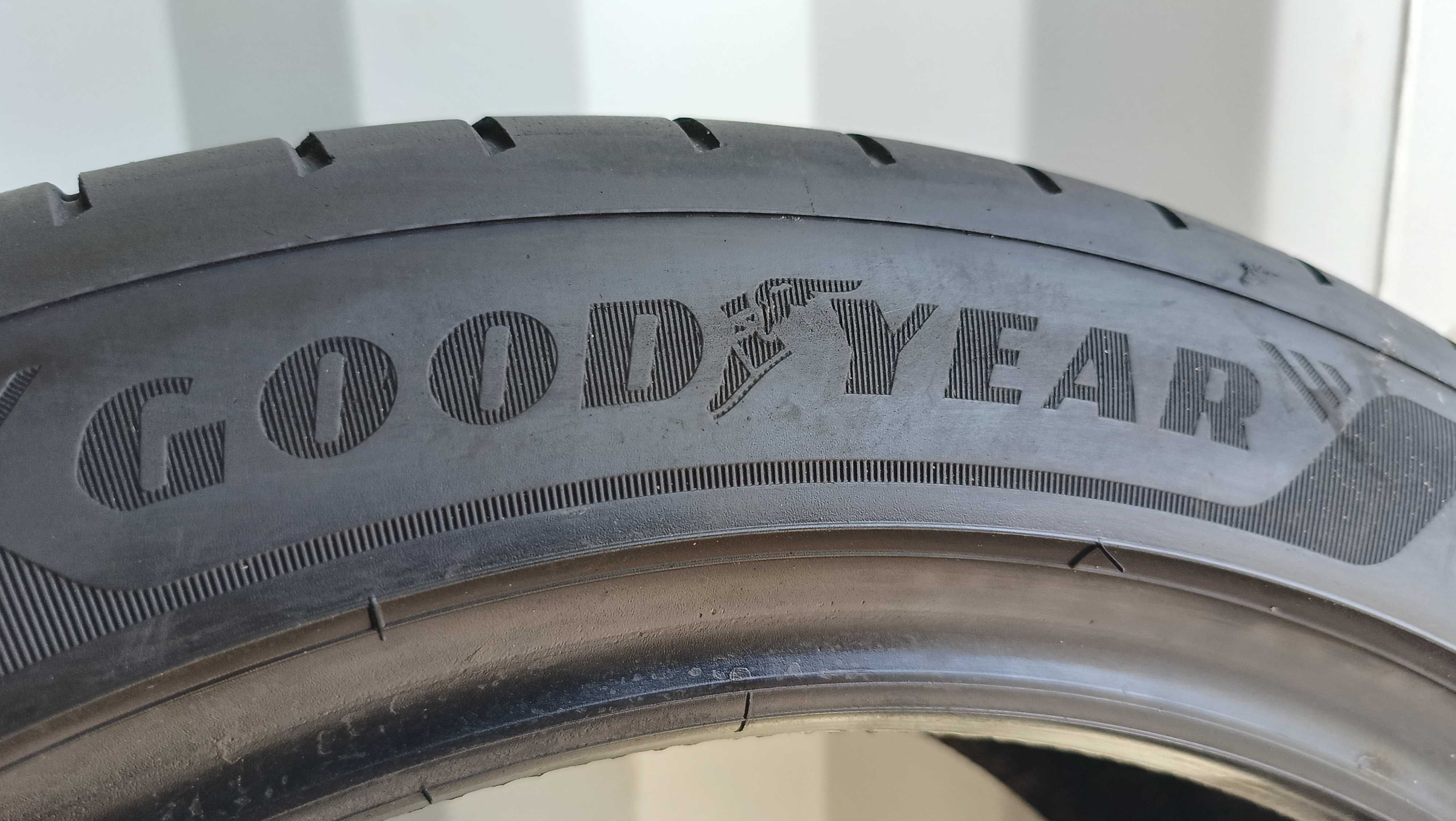 4X 225/45R17 94Y GOODYEAR F1 as6