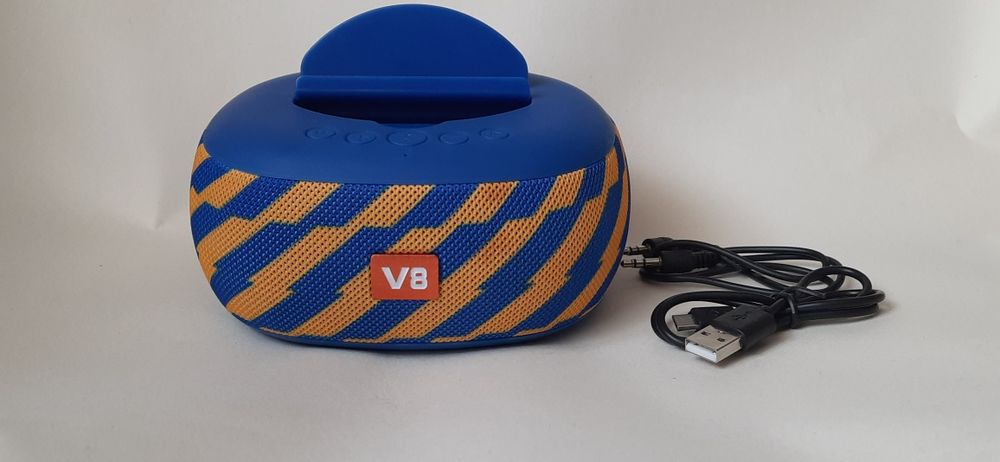 Бездротова колонка BoomTouch V8