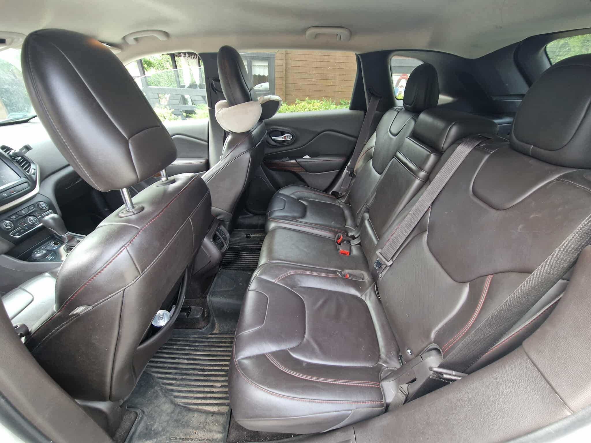 Sprzedam Jeep Cherokee 3.2 Trailhawk polski salon