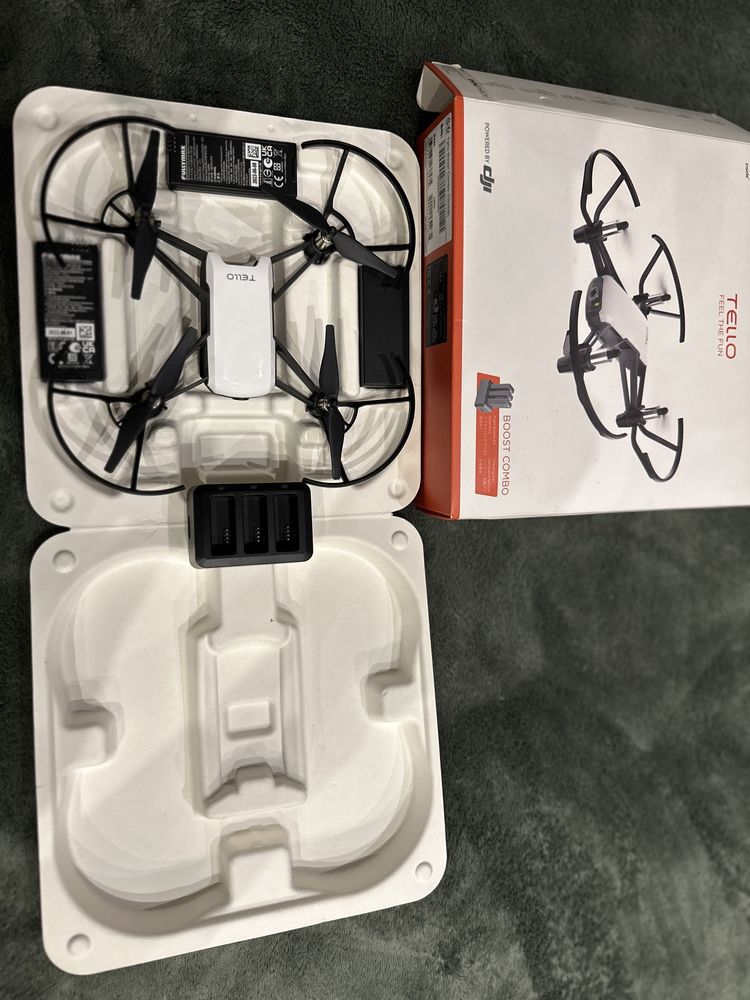 Dron DJI TELLO zestaw Combo