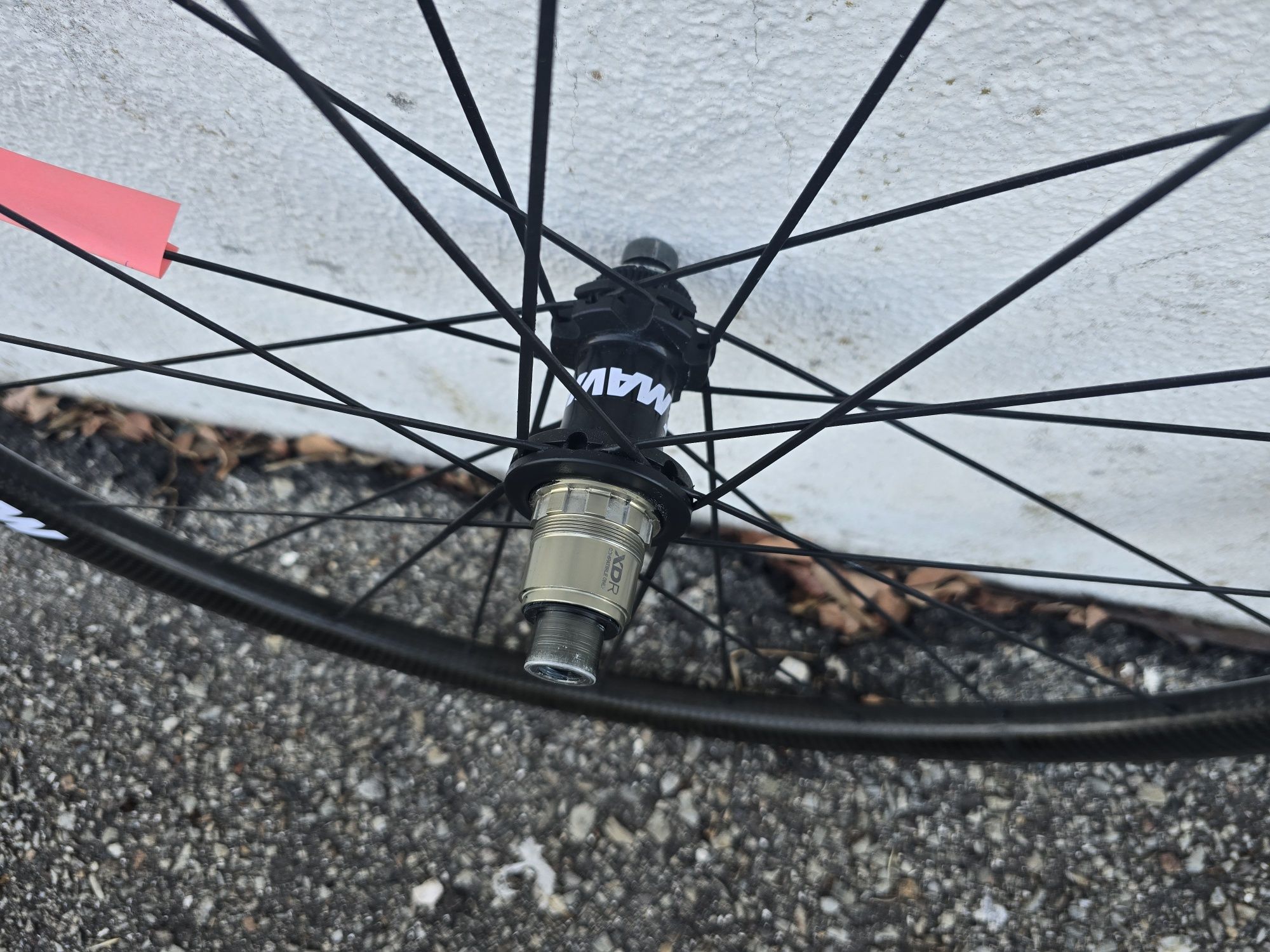 Rodas mavic carbono disco xdr estrada