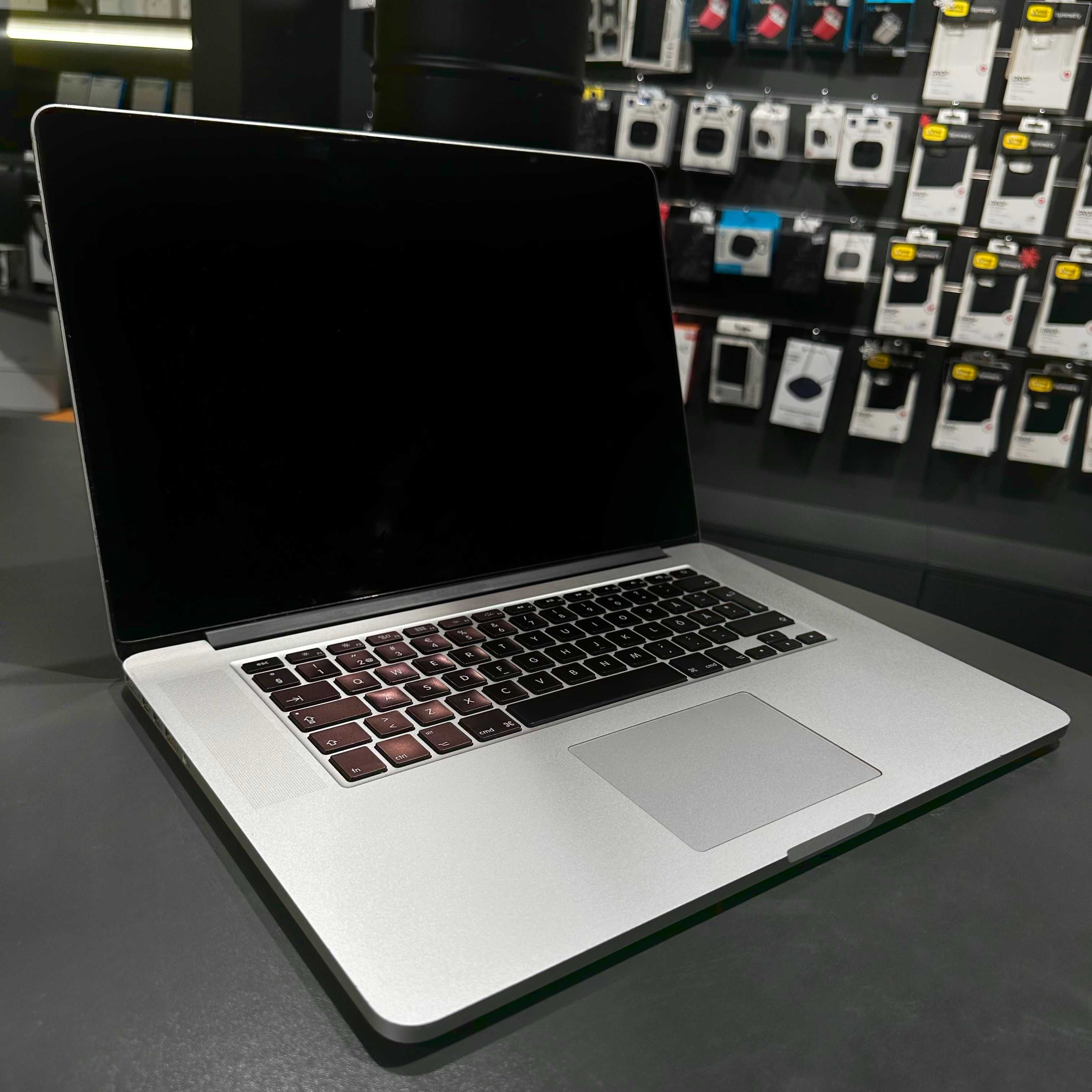 MacBook Pro 15" 2015 i7 16Gb RAM 256Gb SSD В НАЯВНОСТІ!