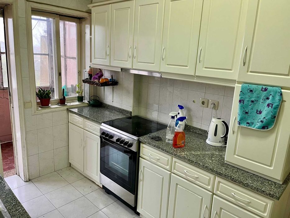 Quarto - Praça do Marquês, Porto