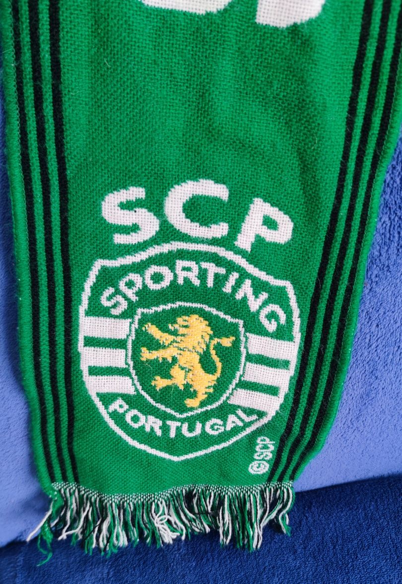 Шарф sporting scp .