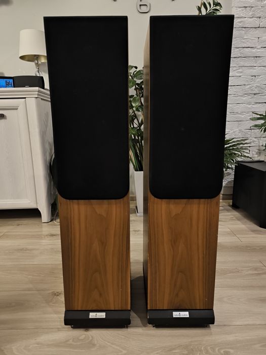 Kolumny podłogowe audio academy phoebe 3