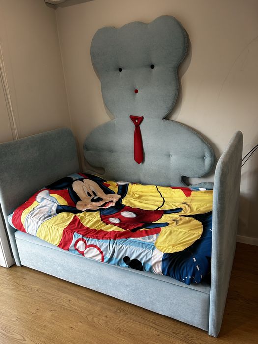 Cama Infantil com Cama Auxiliar — Cabeceira Ursinho
