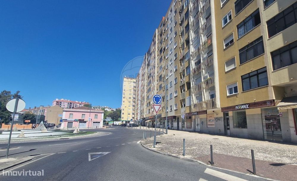 Loja  para arrendamento