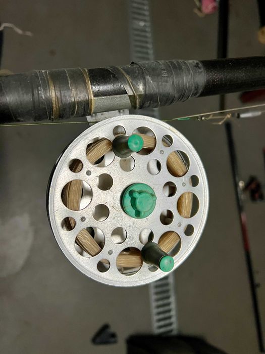 Wędka z kołowrotkiem