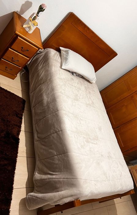 Vendo quarto solteiro