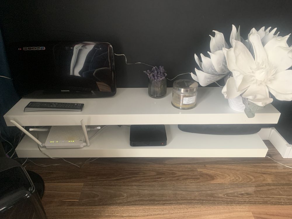 Polki  biale lakierowane ikea
