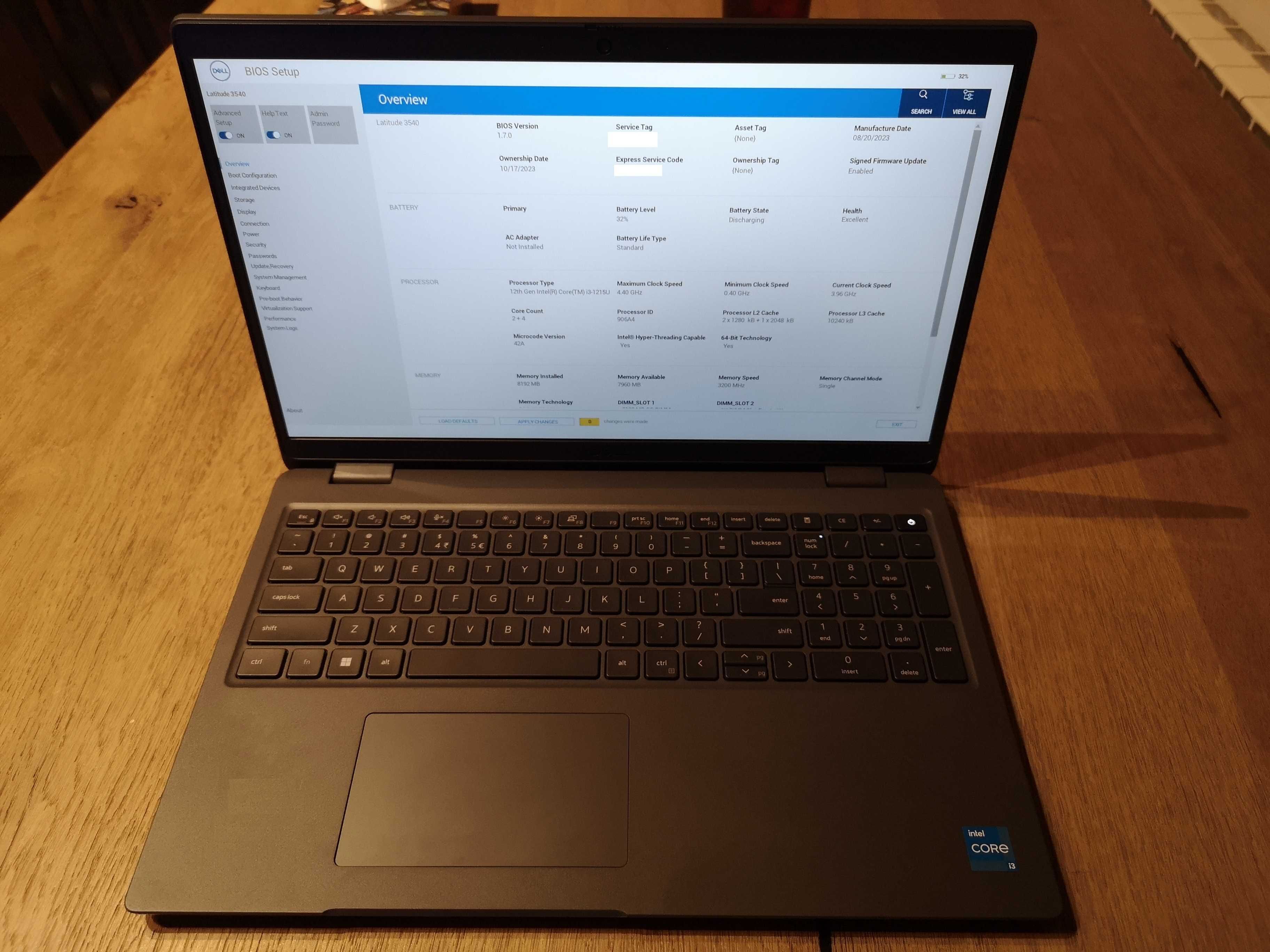 Dell Latitude 3540 - 8 GB ram/ intel i 3