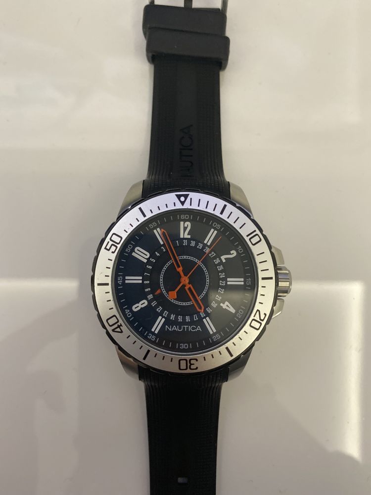 zegarek Nautica A 14661 G czarny