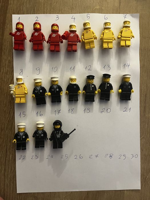 Figurki LEGO space